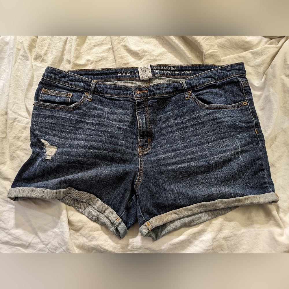 Ava and Viv Jean shorts